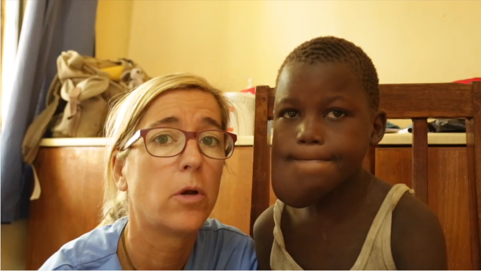 ‘RSC y valor de marca’. Proyecto Cirugía en Turkana, por Carmen Hernández